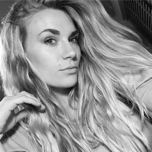 Meet your Posher, Katlyn